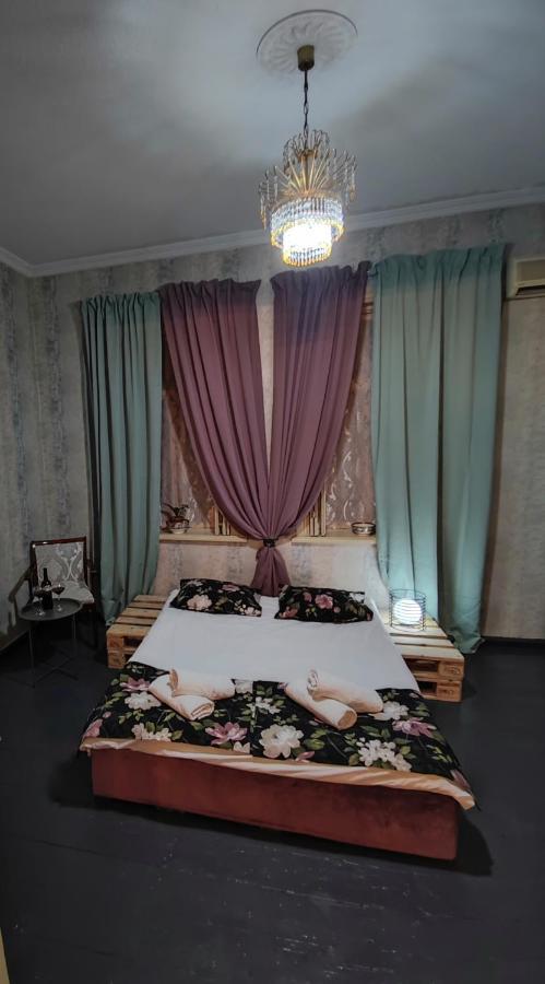 Friendly Guest House Kutaisi Ngoại thất bức ảnh